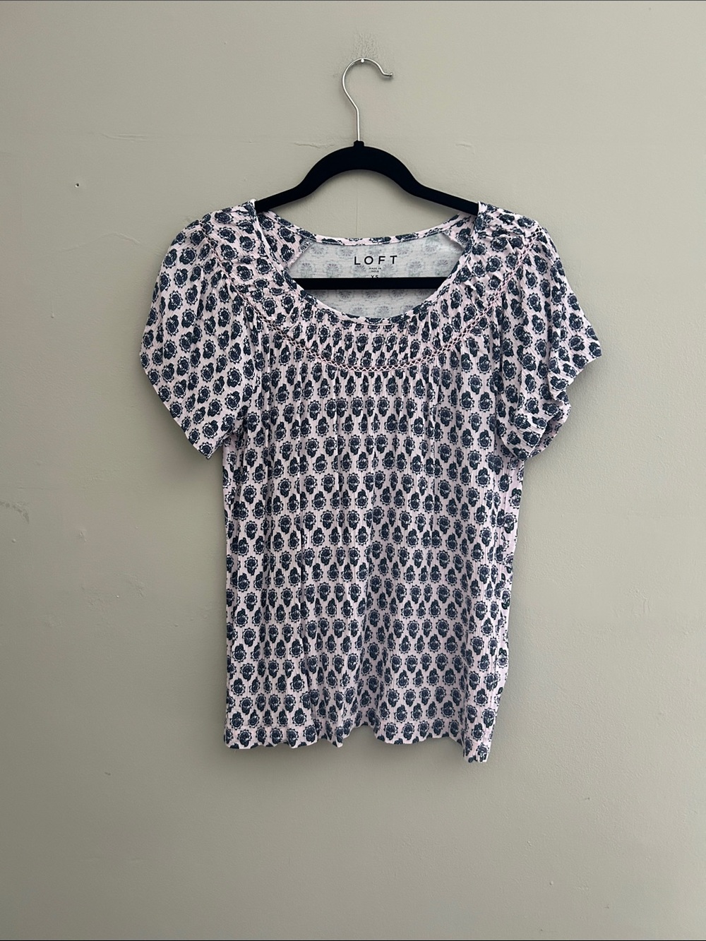 LOFT Pink and Navy Patterned Short Sleeve Tee